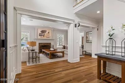 14 Bradbury Place, Greenwich, CT 06878 - Photo 9