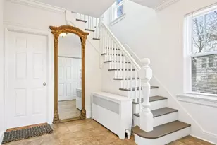 36 Locust St, Greenwich, CT 06830 - Photo 3