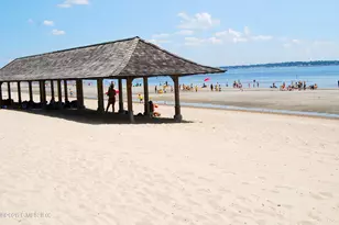 36 Locust St, Greenwich, CT 06830 - Photo 27