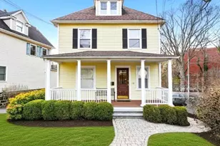 36 Locust St, Greenwich, CT 06830 - Photo 1