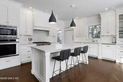 30 Park Avenue, Old Greenwich, CT 06870 - Photo 7