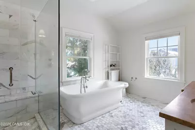 30 Park Avenue, Old Greenwich, CT 06870 - Photo 19