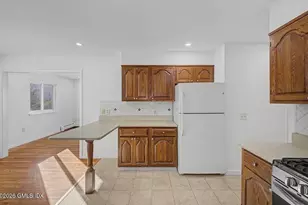 37 Windy Knolls, Greenwich, CT 06831 - Photo 5