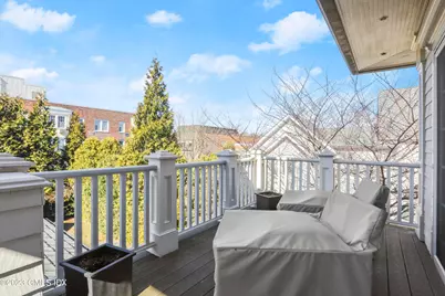 250 Milbank Avenue #B, Greenwich, CT 06830 - Photo 13