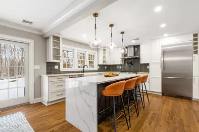 40 Bruce Park Drive, Greenwich, CT 06830 - Photo 13