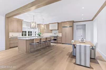 2 Potter Drive, Old Greenwich, CT 06870 - Photo 9