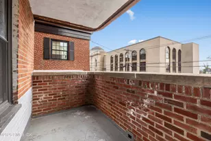 25 W Elm St, Greenwich, CT 06830 - Photo 15