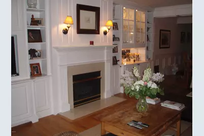 25 W Elm Street #15, Greenwich, CT 06830 - Photo 5