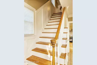 34 Harold Street, Greenwich, CT 06807 - Photo 3