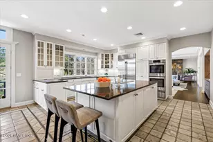 21 Pecksland Rd, Greenwich, CT 06831 - Photo 13