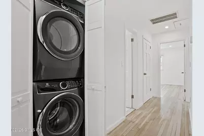 104 Hillcrest Park Road, Greenwich, CT 06807 - Photo 15