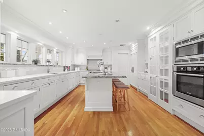 28 Irvine Road, Old Greenwich, CT 06870 - Photo 15