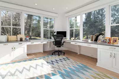 47 Husted Lane, Greenwich, CT 06830 - Photo 19