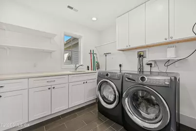 23 Annjim Drive, Greenwich, CT 06830 - Photo 21