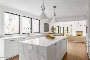 41 Stone Brook Ln, Greenwich, CT 06807 - Photo 7