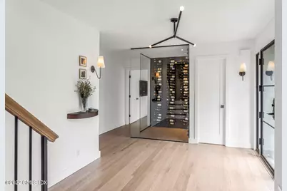 41 Stone Brook Lane, Greenwich, CT 06807 - Photo 3