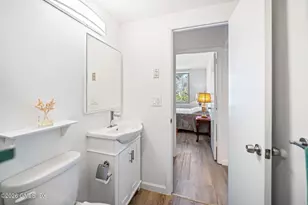 1535 E Putnam Ave, Old Greenwich, CT 06870 - Photo 15