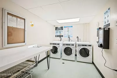 1535 E Putnam Avenue #304, Old Greenwich, CT 06870 - Photo 23