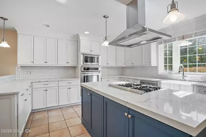 24 Decatur Street #2, Greenwich, CT 06807 - Photo 3