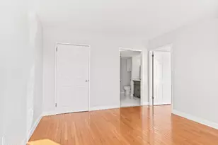 127 Greyrock Pl, Stamford, CT 06901 - Photo 9