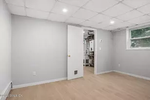 12 Artic St, Greenwich, CT 06830 - Photo 17