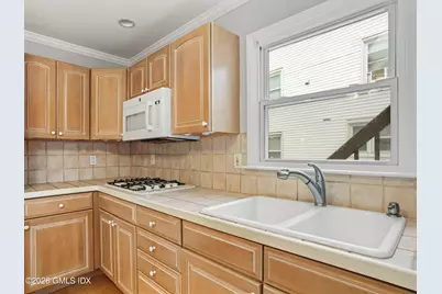 12 Artic Street #1, Greenwich, CT 06830 - Photo 7