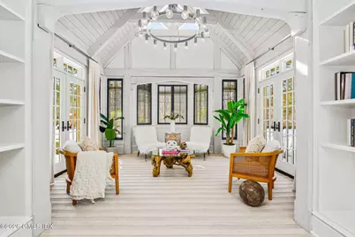 164 Round Hill Road, Greenwich, CT 06831 - Photo 11