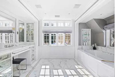 164 Round Hill Road, Greenwich, CT 06831 - Photo 29