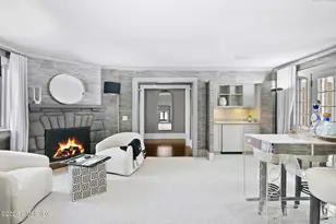 164 Round Hill Rd, Greenwich, CT 06831 - Photo 5