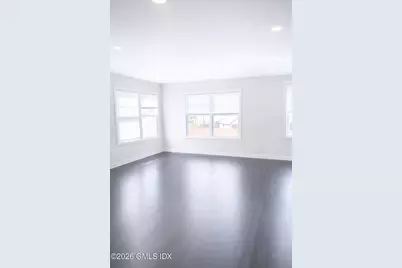 89 W View Street #2nd floor, Greenwich, CT 06830 - Photo 3