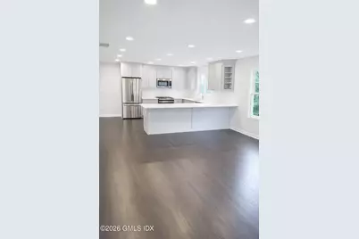89 W View Street #2nd floor, Greenwich, CT 06830 - Photo 5