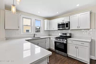 10 Artic Street #A, Greenwich, CT 06830 - Photo 5