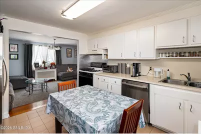 67 W View Street, Greenwich, CT 06830 - Photo 13