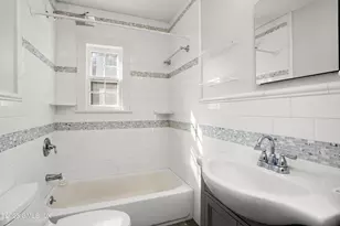 339 Round Hill Rd, Greenwich, CT 06831 - Photo 23