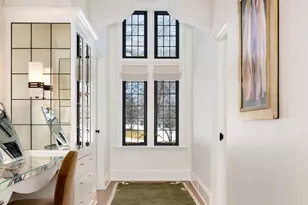 44 Khakum Wood Rd, Greenwich, CT 06831 - Photo 19