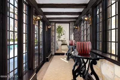 44 Khakum Wood Road, Greenwich, CT 06831 - Photo 15