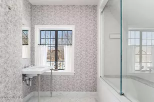 44 Khakum Wood Rd, Greenwich, CT 06831 - Photo 29