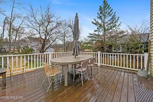 12 Grimes Rd, Old Greenwich, CT 06870 - Photo 33