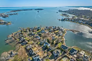 12 Grimes Rd, Old Greenwich, CT 06870 - Photo 39