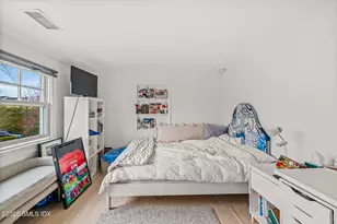 12 Grimes Rd, Old Greenwich, CT 06870 - Photo 29