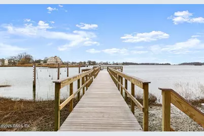 12 Grimes Road, Old Greenwich, CT 06870 - Photo 3