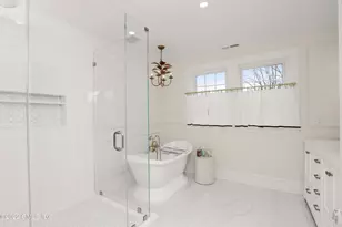 34 Hassake Rd, Old Greenwich, CT 06870 - Photo 13