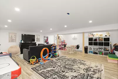 34 Hassake Road, Old Greenwich, CT 06870 - Photo 21