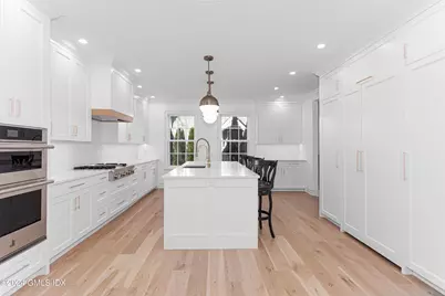 3 Finney Knoll Lane, Greenwich, CT 06878 - Photo 9