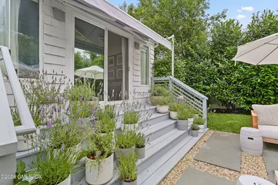 13 Mortimer Drive, Old Greenwich, CT 06870 - Photo 29