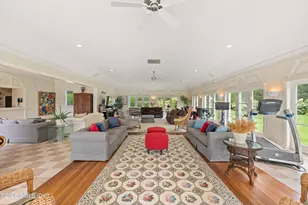 25 Field Point Cir, Greenwich, CT 06830 - Photo 15