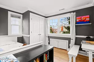 9 Grimes Rd, Old Greenwich, CT 06870 - Photo 25