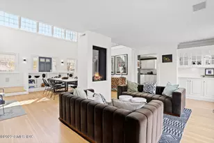 9 Grimes Rd, Old Greenwich, CT 06870 - Photo 11