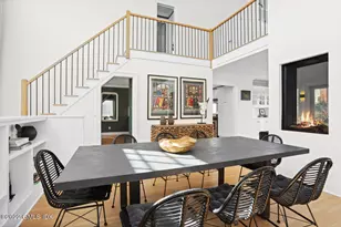 9 Grimes Rd, Old Greenwich, CT 06870 - Photo 9