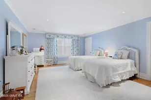 19 Hawkwood Ln, Greenwich, CT 06830 - Photo 23